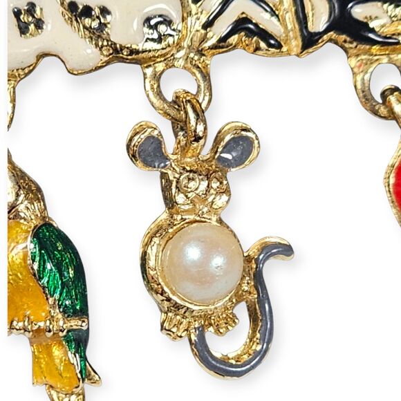 Vintage ANGEL Signed Multi Color Enamel Kitty Cat Kitten Brooch w/Toy Dangles - Picture 2 of 11